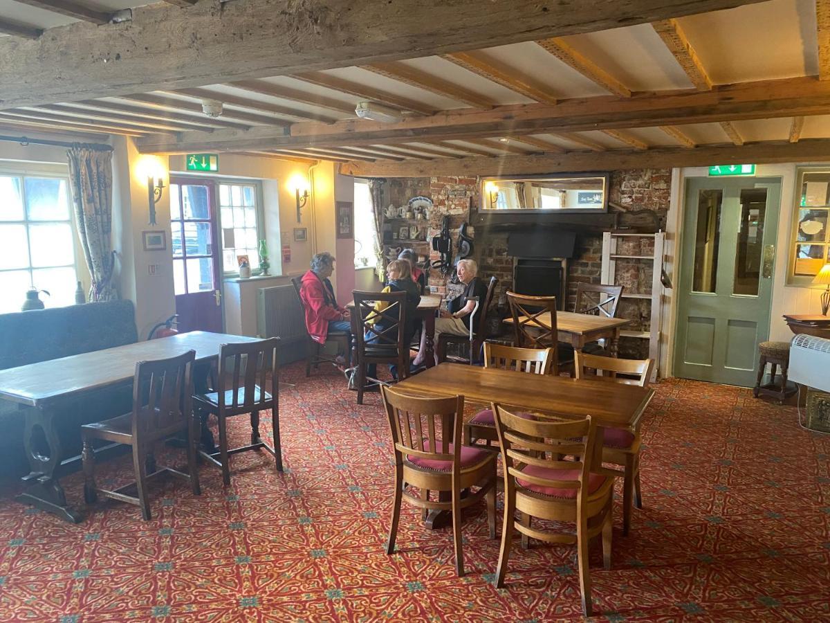 The Coach And Horses Bed & Breakfast Winchester Eksteriør bilde